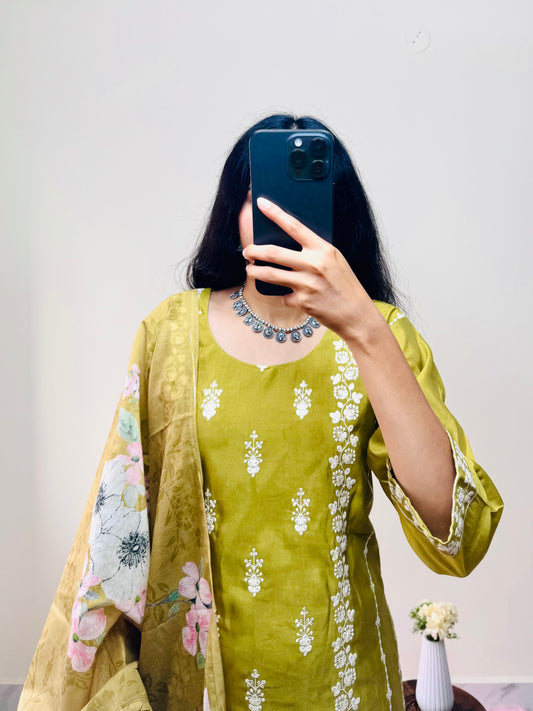 Green Thread Work Kurti Set with Pant & Dupatta