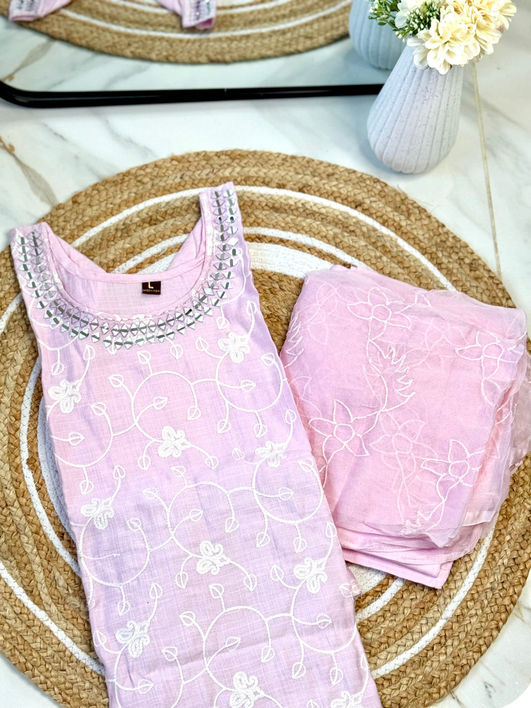 Blush Bloom Mirror Kurti Set 🌸