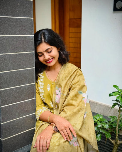 Green Thread Work Kurta with Pant & Dupatta